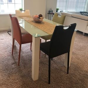 Dining Table with 4 chairs